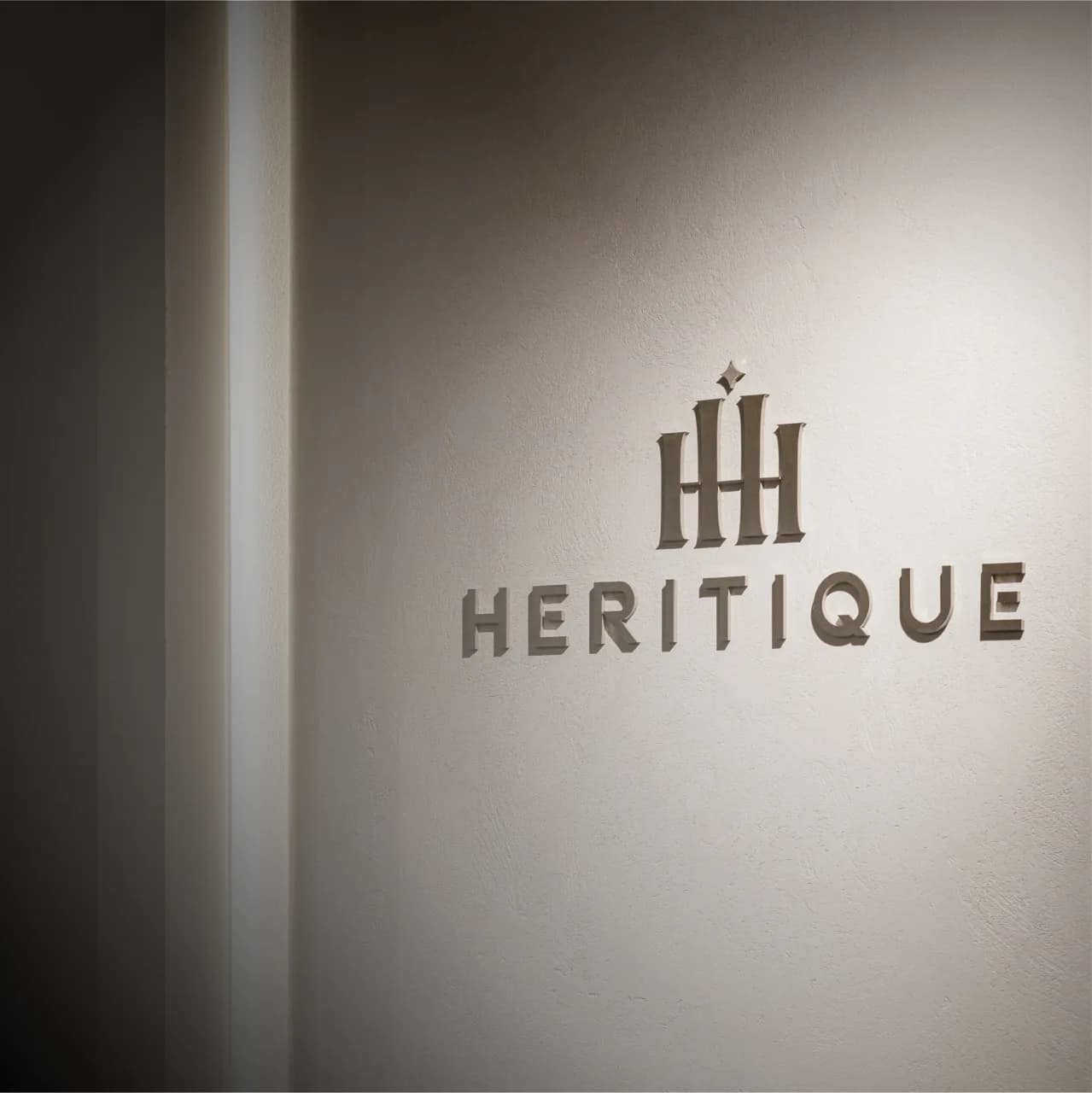 Gwanghwamun Heritique Dermatology Clinic